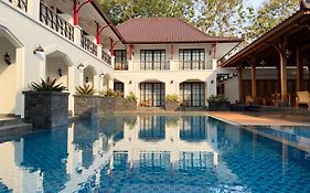 Hotel Doman Borobudur